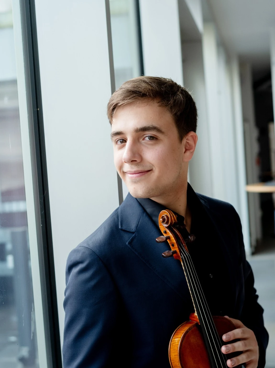 Lewin Creuz mit seiner Violine